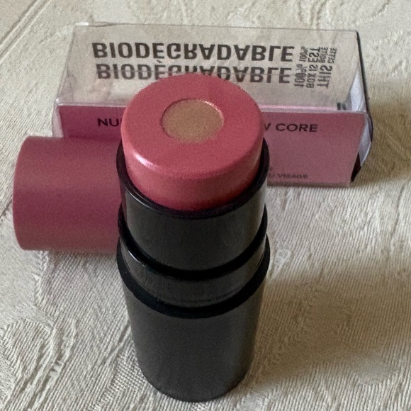 NUDESTIX Nudies Glow Core Cream Blush Stick Pink Ice BNIB - Picture 1 of 16